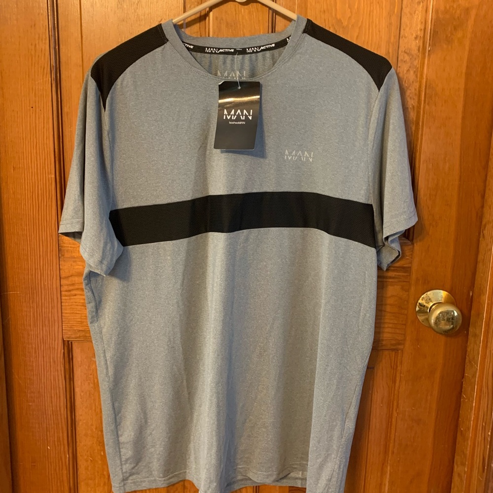 Man Active Mesh Panel Shirt Grey- L